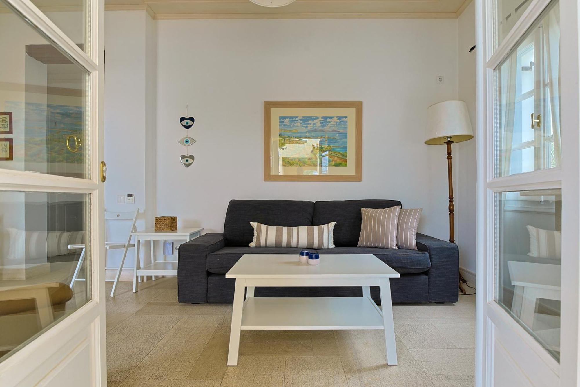 Nika 3* Spetses Town